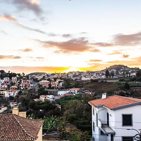 Apartment Patio Da Achada View